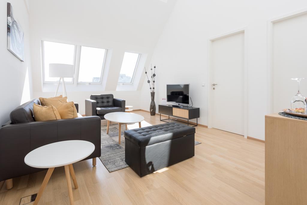 Mar Suite Apartments - Center Вена Экстерьер фото