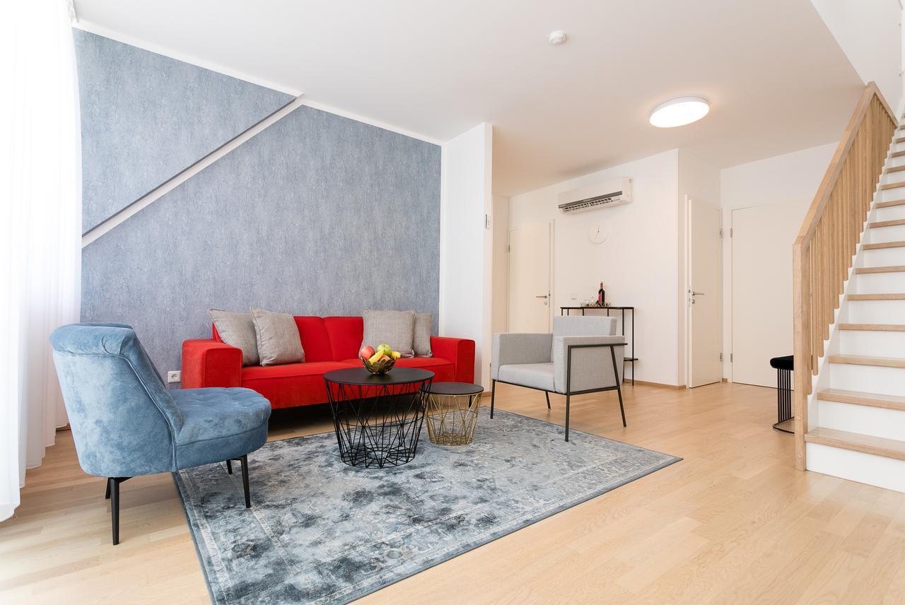 Mar Suite Apartments - Center Вена Экстерьер фото