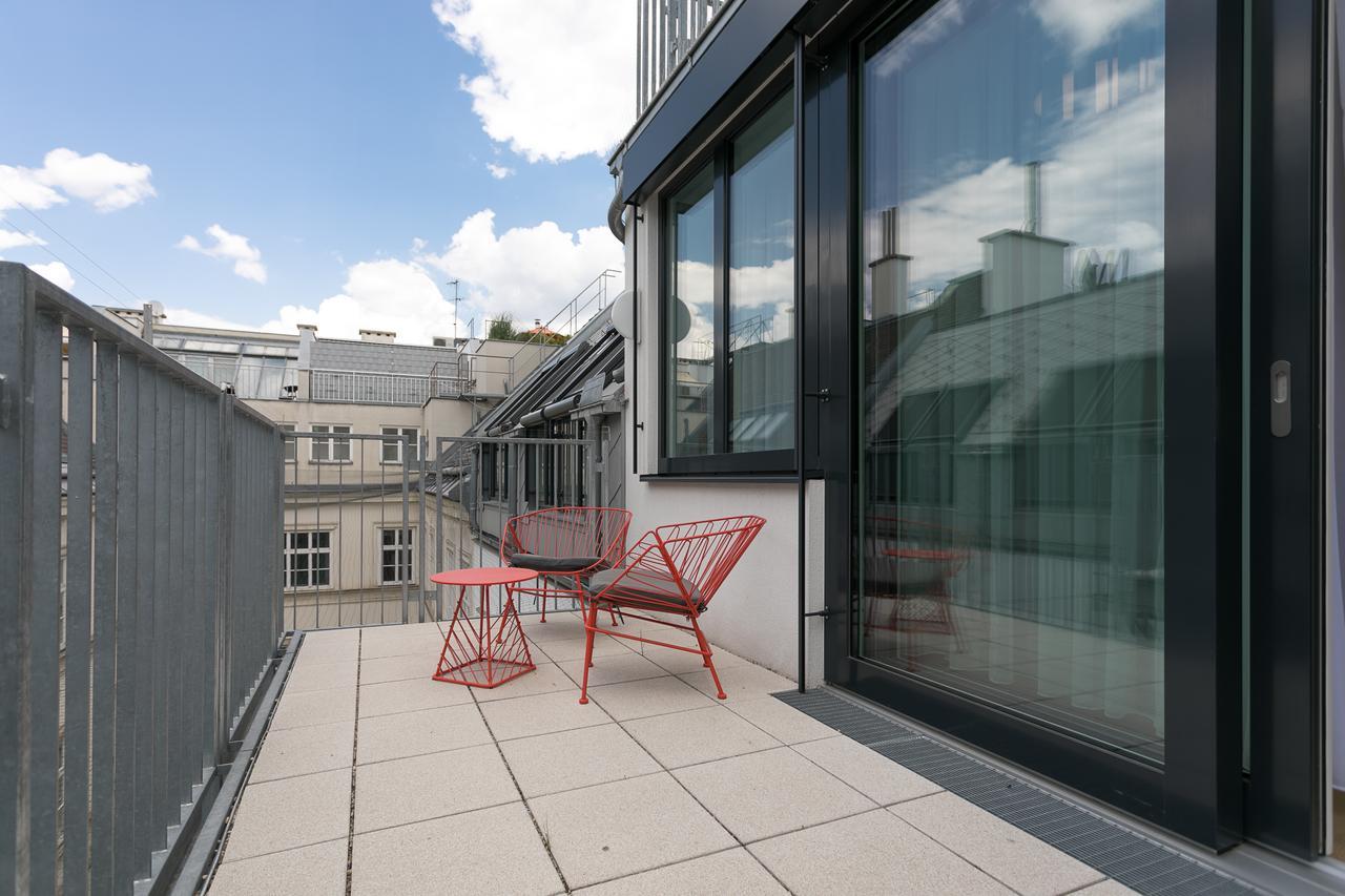 Mar Suite Apartments - Center Вена Экстерьер фото